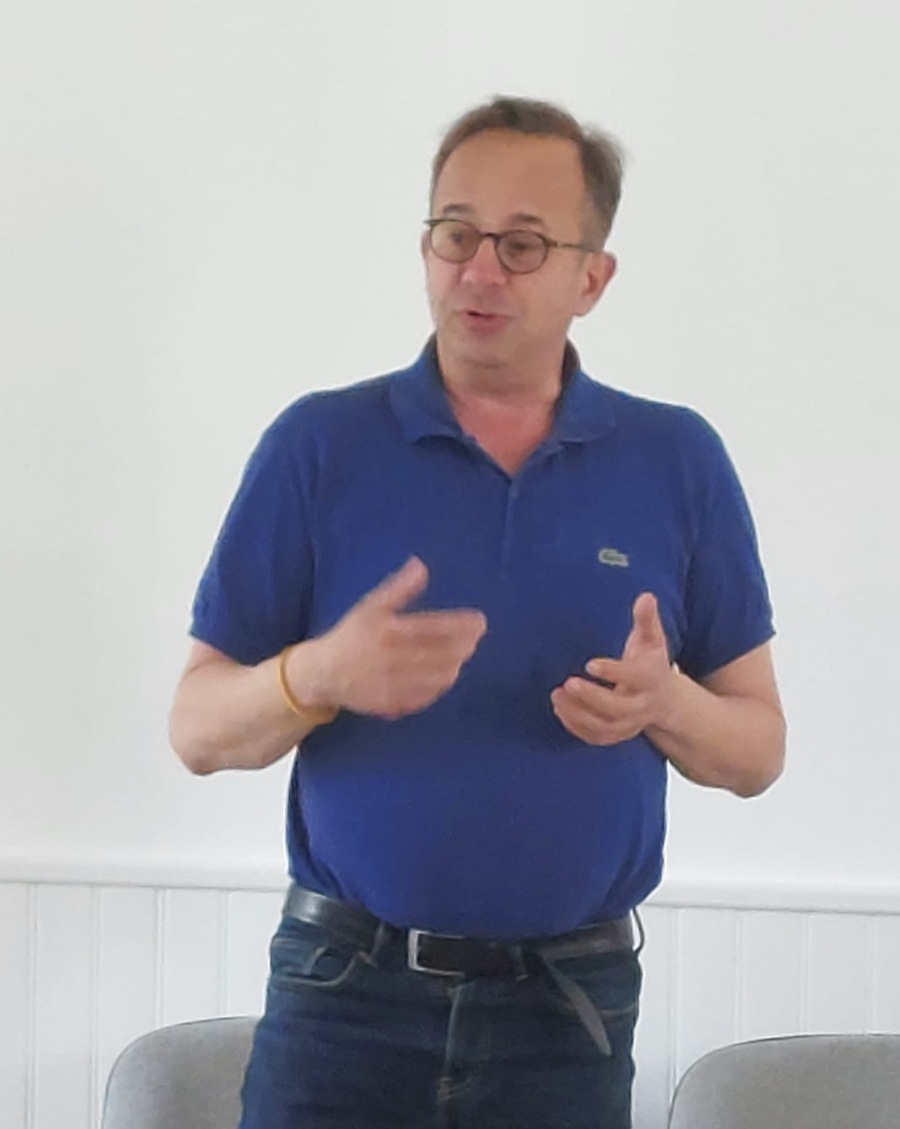 Nicolas de Sainte Croix, formation individuelle sur l’intelligence émotionnelle Nicolas de Sainte Croix, formation individuelle sur l'intelligence émotionnelle